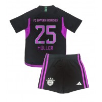 Bayern Munich Thomas Muller #25 Bortedraktsett Barn 2023-24 Kortermet (+ Korte bukser)